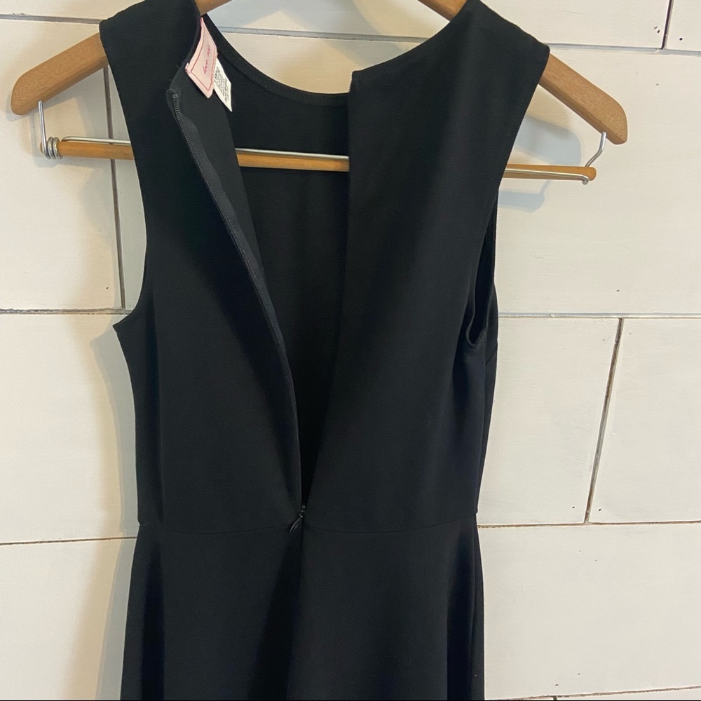 love…ady Colorblock Hem Fit & Flare Dress Size XS. Like New. - Picture 6 of 8